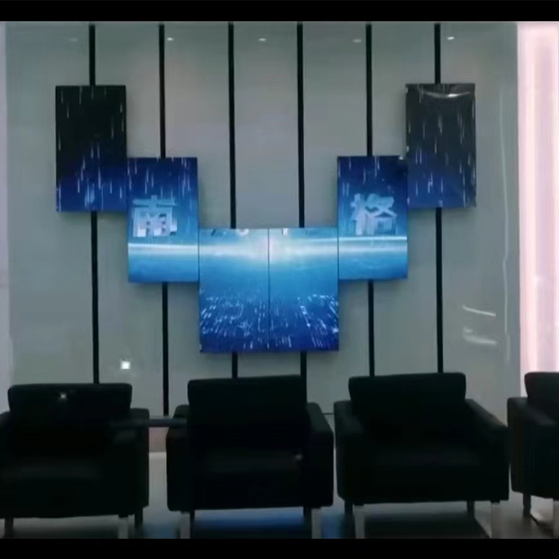  杰安創(chuàng)多屏互動(dòng)拼接滑軌屏觸摸控手電動(dòng)透明顯示直線(xiàn)導(dǎo)軌跟人移